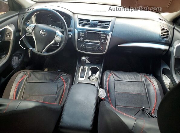 1N4AL3AP6GC234568 2016 NISSAN ALTIMA Red Widok deski rozdzielczej