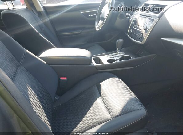1N4AL3AP6GN355556 2016 NISSAN ALTIMA Gray Widok wnętrza z przodu