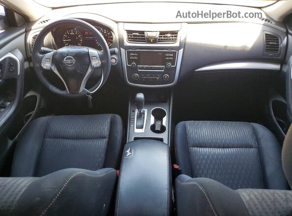 1N4AL3AP6GN363690 2016 NISSAN ALTIMA Silver Widok deski rozdzielczej