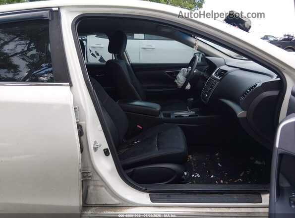 1N4AL3AP6GN368159 2016 NISSAN ALTIMA White Widok wnętrza z przodu