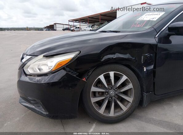 1N4AL3AP6HC113878 2017 NISSAN ALTIMA Черный Вид спереди