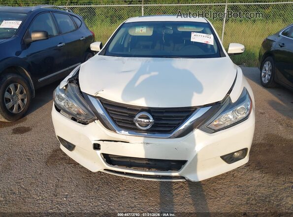 1N4AL3AP6HC173711 2017 NISSAN ALTIMA Белый Вид спереди