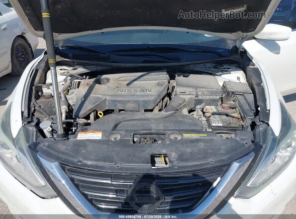1N4AL3AP6HC279964 2017 NISSAN ALTIMA White Rear view