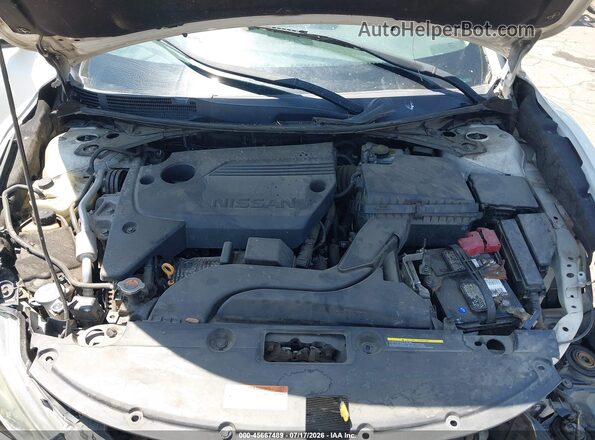 1N4AL3AP6JC151567 2018 NISSAN ALTIMA White Widok z tyłu