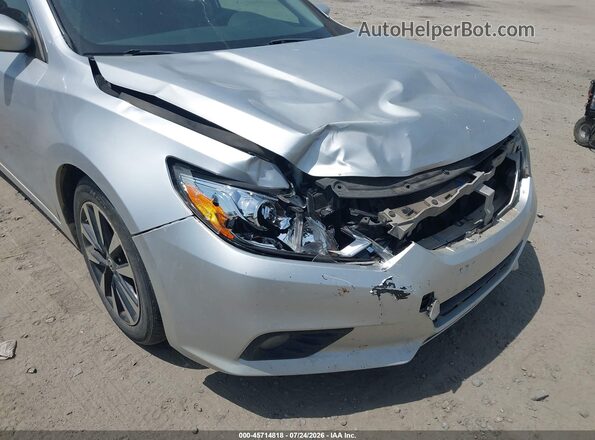1N4AL3AP6JC207359 2018 NISSAN ALTIMA Серебряный Вид спереди