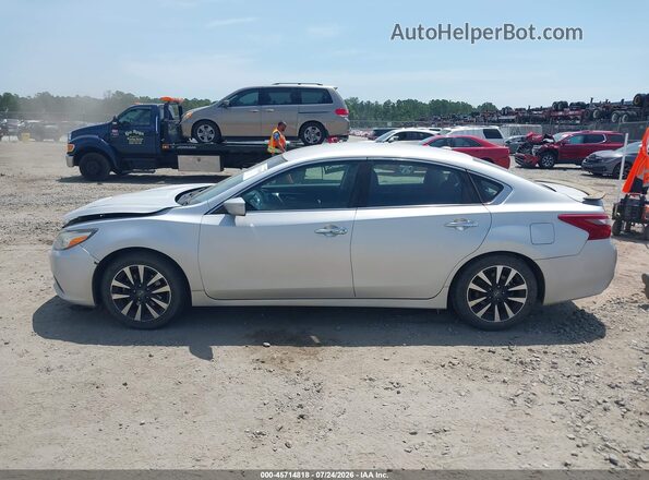 1N4AL3AP6JC207359 2018 NISSAN ALTIMA Серебряный Панорамный вид салона 360°