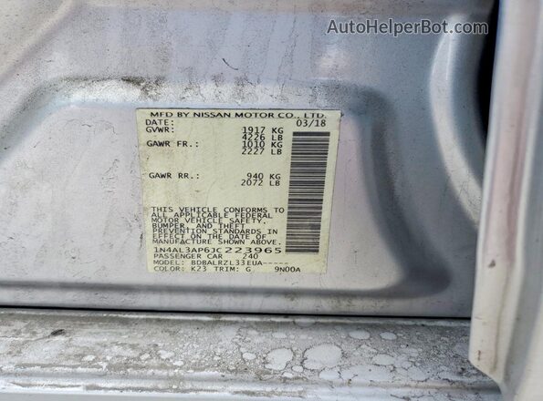 1N4AL3AP6JC223965 2018 NISSAN ALTIMA Silver Widok komory silnika