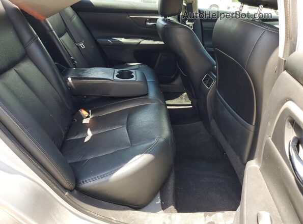 1N4AL3AP6JC223965 2018 NISSAN ALTIMA Silver Widok tylnych siedzeń