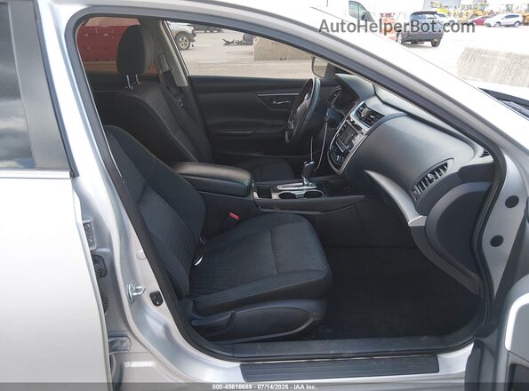 1N4AL3AP6JC241172 2018 NISSAN ALTIMA Silver Вид салону спереду