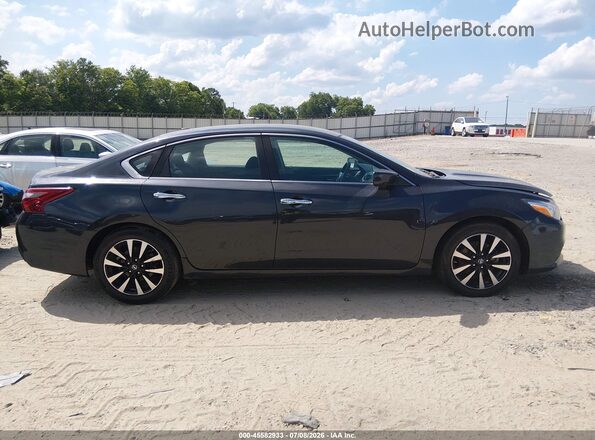 1N4AL3AP6JC243102 2018 NISSAN ALTIMA Black Rear interior view