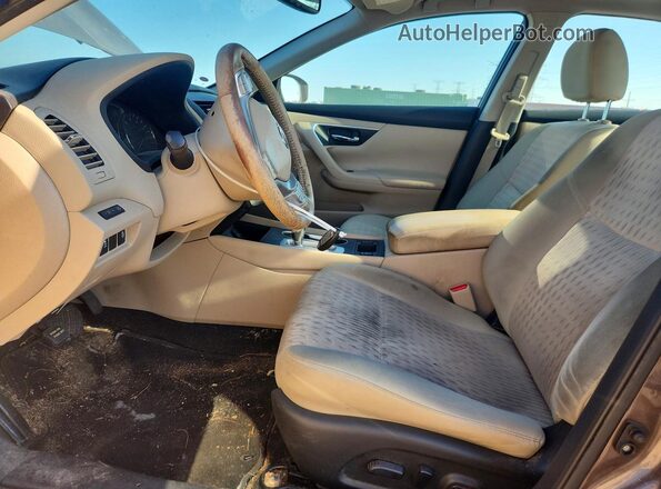 1N4AL3AP7GC136133 2016 NISSAN ALTIMA Charcoal Widok wnętrza z przodu
