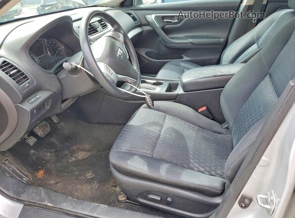 1N4AL3AP7GC162683 2016 NISSAN ALTIMA Silver Front interior view