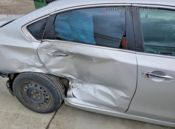 1N4AL3AP7GC162683 2016 NISSAN ALTIMA Silver Rear seats view