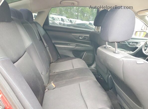 1N4AL3AP7GC172923 2016 NISSAN ALTIMA Red Rear seats view