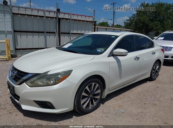 1N4AL3AP7GC291717 2016 NISSAN ALTIMA White Przód lewy