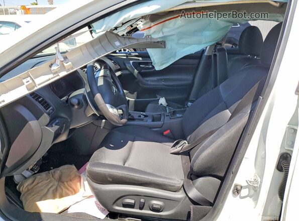 1N4AL3AP7HC112495 2017 NISSAN ALTIMA White Vista interior delantera