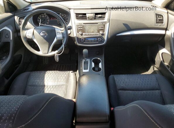 1N4AL3AP7HC148316 2017 NISSAN ALTIMA White Vista del salpicadero