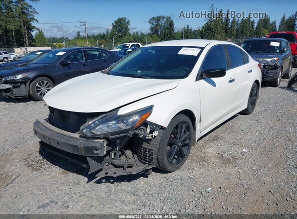 1N4AL3AP7HC181042 2017 NISSAN ALTIMA White Przód lewy