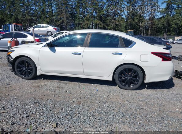 1N4AL3AP7HC181042 2017 NISSAN ALTIMA White 