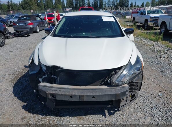 1N4AL3AP7HC181042 2017 NISSAN ALTIMA White Widok wnętrza z tyłu