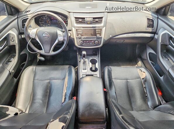 1N4AL3AP7HC203492 2017 NISSAN ALTIMA Black Dashboard view