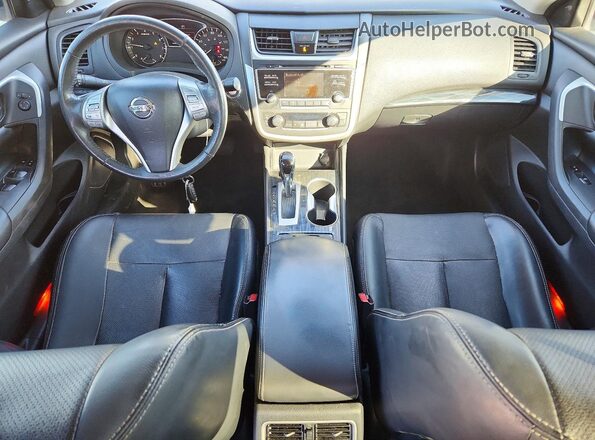1N4AL3AP7HC203699 2017 NISSAN ALTIMA Gray Вид панелі приладів