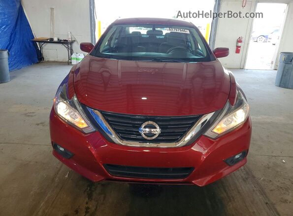 1N4AL3AP7HC230949 2017 NISSAN ALTIMA Red Front view
