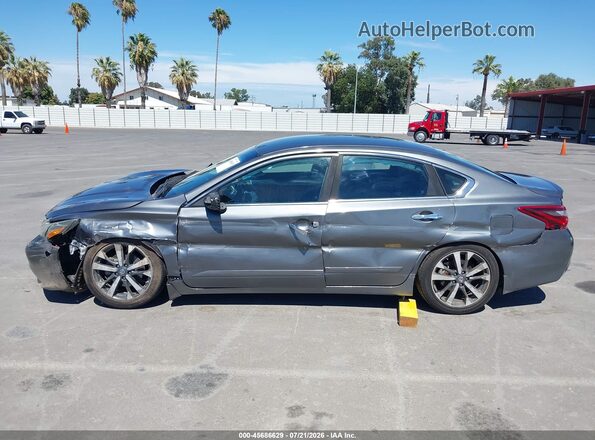 1N4AL3AP7HC251994 2017 NISSAN ALTIMA Gray Widok wnętrza 360 stopni