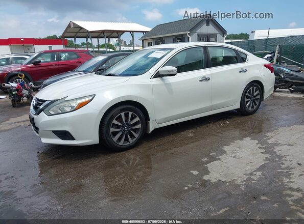 1N4AL3AP7HC294277 2017 NISSAN ALTIMA White წინა მარცხენა ხედი სამი მეოთხედიდან