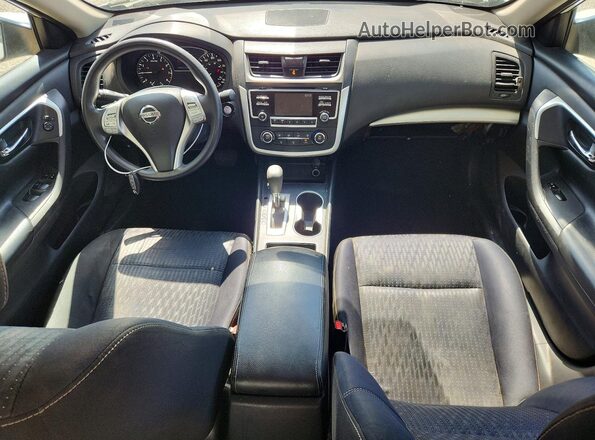 1N4AL3AP7HN305783 2017 NISSAN ALTIMA Белый Вид панели приборов