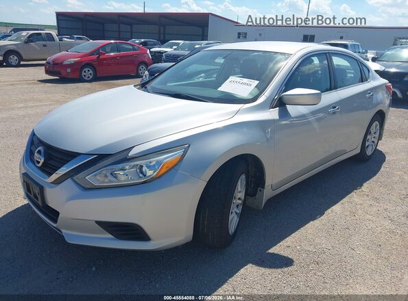 1N4AL3AP7HN353672 2017 NISSAN ALTIMA Silver წინა მარცხენა ხედი სამი მეოთხედიდან