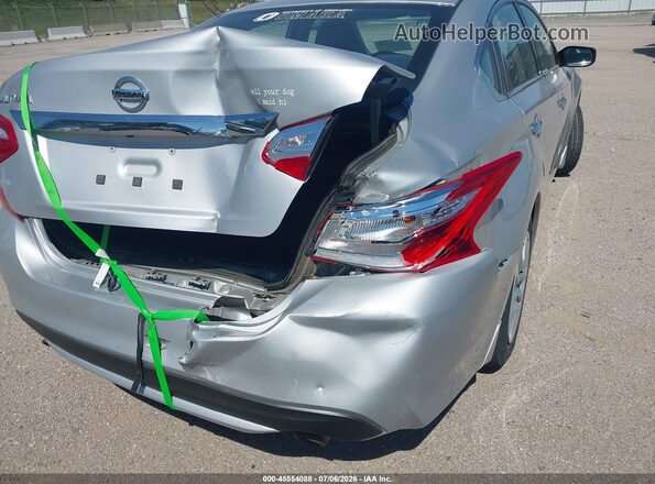 1N4AL3AP7HN353672 2017 NISSAN ALTIMA Silver ხელსაწყოთა პანელის ხედი