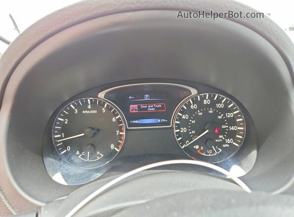 1N4AL3AP7JC106069 2018 NISSAN ALTIMA Silver Սարքավորումների վահանակի տեսք