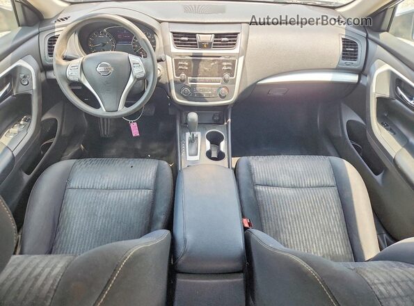 1N4AL3AP7JC126368 2018 NISSAN ALTIMA Silver Widok deski rozdzielczej