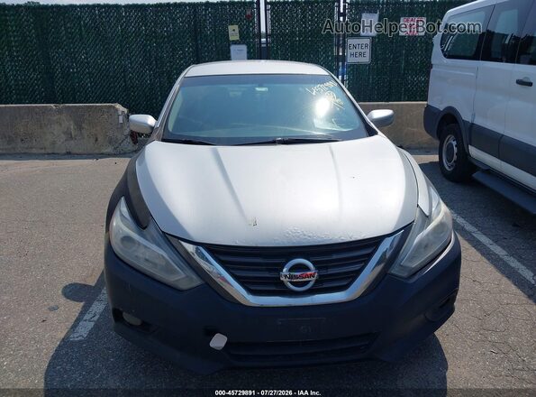1N4AL3AP7JC177515 2018 NISSAN ALTIMA Silver Սարքավորումների վահանակի տեսք