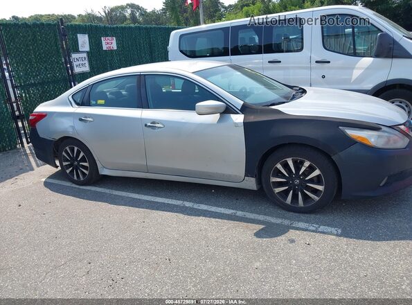 1N4AL3AP7JC177515 2018 NISSAN ALTIMA Silver Սալոնի հետևի տեսք