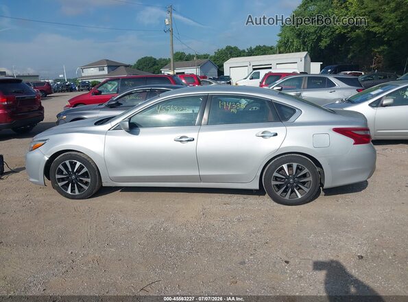 1N4AL3AP7JC207435 2018 NISSAN ALTIMA Silver სალონის 360-გრადუსიანი ხედი