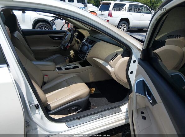 1N4AL3AP7JC212442 2018 NISSAN ALTIMA White წინა სალონის ხედი