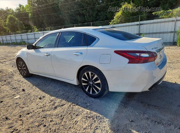 1N4AL3AP7JC216717 2018 NISSAN ALTIMA White Հետևի ձախ