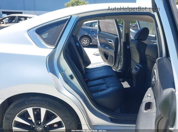 1N4AL3AP7JC247496 2018 NISSAN ALTIMA Silver Vista de la etiqueta del VIN