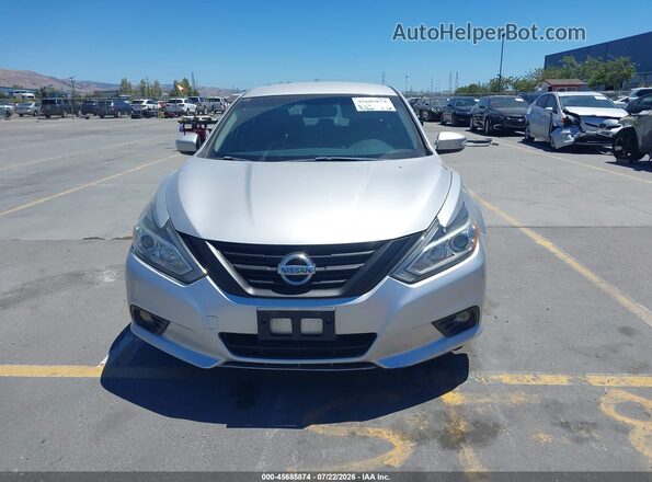 1N4AL3AP7JC247496 2018 NISSAN ALTIMA Silver Vista del cuadro de instrumentos