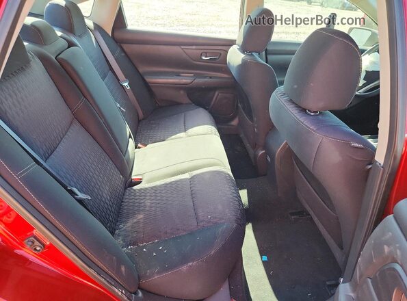 1N4AL3AP7JC279350 2018 NISSAN ALTIMA Red Rear seats view