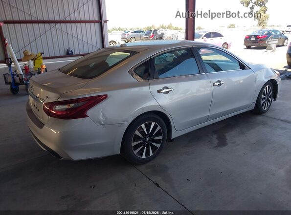 1N4AL3AP7JC283317 2018 NISSAN ALTIMA Silver Trasero derecho