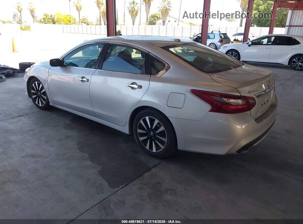1N4AL3AP7JC283317 2018 NISSAN ALTIMA Silver Trasero izquierdo
