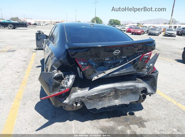 1N4AL3AP7JC297010 2018 NISSAN ALTIMA Черный Вид спереди