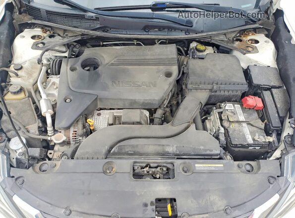 1N4AL3AP7JC298285 2018 NISSAN ALTIMA White Vista interior trasera