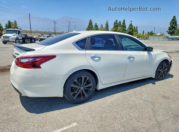 1N4AL3AP7JC479998 2018 NISSAN ALTIMA White Задня права чверть