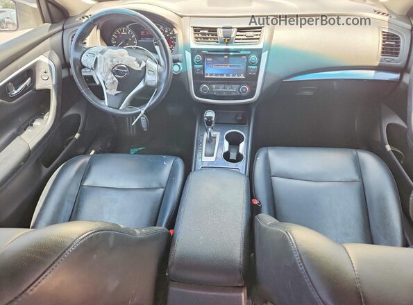 1N4AL3AP7JC479998 2018 NISSAN ALTIMA White Вид панелі приладів