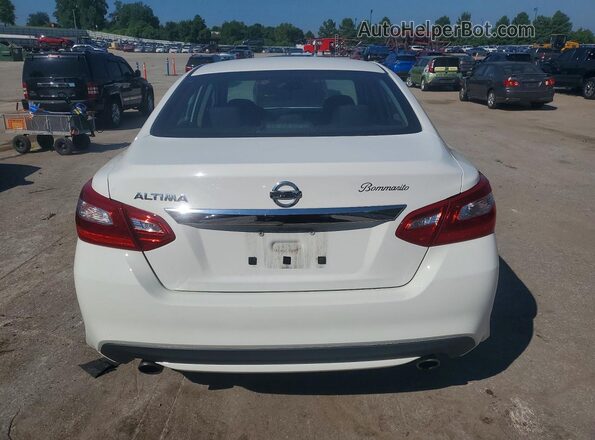 1N4AL3AP8GC130731 2016 NISSAN ALTIMA White Вид ззаду