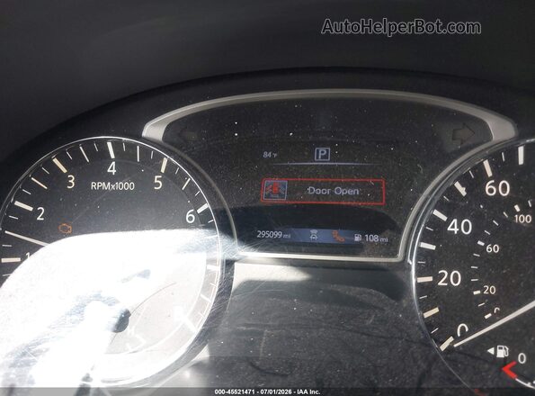 1N4AL3AP8GC162921 2016 NISSAN ALTIMA Red Widok tylnych siedzeń
